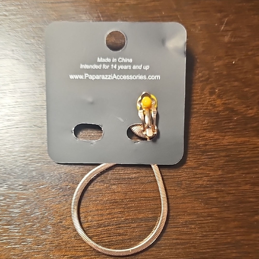 Gold Cuff Bracelet and Ring Set - Picture 13 of 15